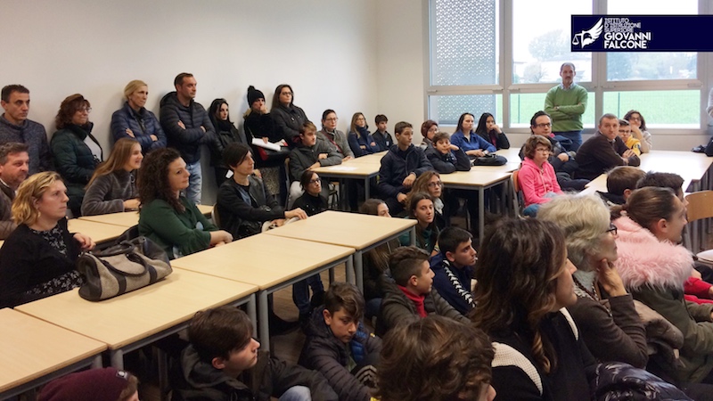 IIS Giovanni Falcone Open Day Scuola Aperta Successo Giordano Pachera