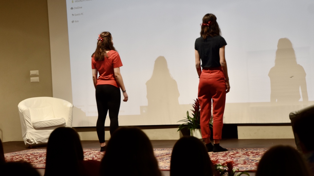 25 novembre 2021 IIS GiovanniFalconeDSC 4338